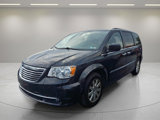 Used 2016 Chrysler Town & Country Touring w/ Driver Convenience Group image 5