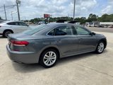 Used 2020 Volkswagen Passat 2.0T SE image 4