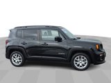 Used 2019 Jeep Renegade Latitude image 2