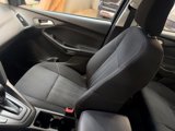 Certified 2018 Ford Focus SE w/ SE Appearance Package image 3