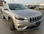 Used 2019 Jeep Cherokee Latitude w/ Popular Appearance Group image 2