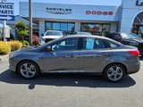 Used 2018 Ford Focus SE w/ SE Appearance Package image 2