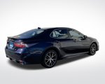 Used 2022 Toyota Camry SE image 5