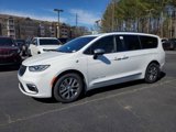 New 2025 Chrysler Pacifica Pinnacle image 3