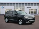 Used 2022 Volkswagen Atlas SE w/ Panoramic Sunroof Package image 3