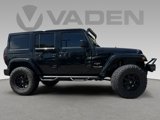 Used 2018 Jeep Wrangler Unlimited Sahara w/ Connectivity Group image 4