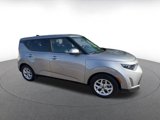 Used 2024 Kia Soul LX w/ Option Group 015 image 2