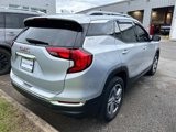 Used 2021 GMC Terrain SLT image 3