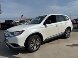 Used 2019 Mitsubishi Outlander ES image 2