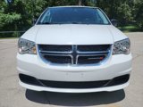 Used 2018 Dodge Grand Caravan SE w/ UConnect Hands-Free Group image 2