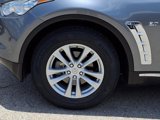 Used 2017 INFINITI QX70 2WD w/ Premium Package image 4