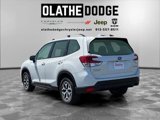 Used 2019 Subaru Forester Premium image 3