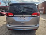 Used 2017 Chrysler Pacifica Touring-L image 5