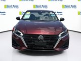 Used 2024 Nissan Altima 2.5 SV image 2