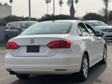 Used 2012 Volkswagen Jetta SE image 3