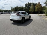 Used 2024 Nissan Rogue S image 5