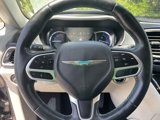 Used 2018 Chrysler Pacifica Touring-L image 5