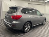 Used 2017 Nissan Pathfinder SL image 4