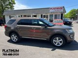 Used 2016 Ford Explorer XLT image 2
