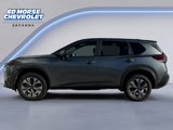 Used 2023 Nissan Rogue SV image 2