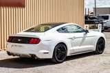 Used 2017 Ford Mustang Coupe image 3