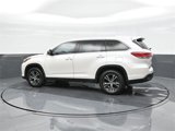 Certified 2019 Toyota Highlander LE image 5