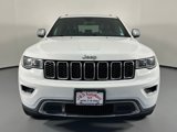 Used 2017 Jeep Grand Cherokee Limited image 2