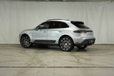 Used 2023 Porsche Macan image 3