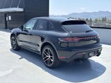 Certified 2025 Porsche Macan image 3