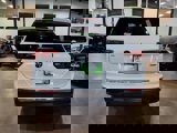 Used 2022 Volkswagen Tiguan SE image 5