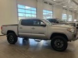 Used 2017 Toyota Tacoma TRD Sport image 6