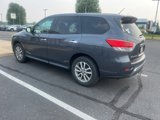 Used 2013 Nissan Pathfinder S image 2