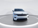 Used 2019 Jeep Grand Cherokee Altitude image 3