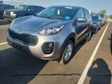 Used 2017 Kia Sportage LX image 2