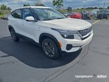 Used 2023 Kia Seltos LX image 4