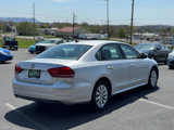 Used 2014 Volkswagen Passat 1.8T Wolfsburg Edition image 4