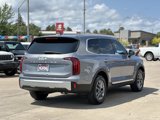 Used 2024 Kia Telluride LX image 3