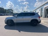 Used 2022 Volkswagen Taos SE image 3