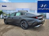 New 2025 Hyundai Sonata SEL image 3