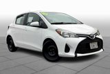 Used 2015 Toyota Yaris L image 2