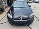 Used 2010 Volkswagen Golf 4-Door image 3