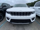 Used 2023 Jeep Grand Cherokee Laredo w/ Luxury Tech Group I image 2