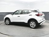 Used 2022 Nissan Kicks S image 4