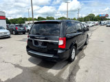 Used 2013 Chrysler Town & Country Touring image 3