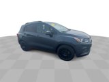 Used 2022 Chevrolet Trax LT w/ Premium Seat Package image 2