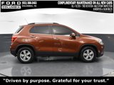 Used 2019 Chevrolet Trax LT w/ LT Convenience Package image 5