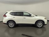 Used 2018 Nissan Rogue SV image 6