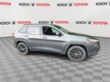 Used 2014 Jeep Cherokee Latitude image 3