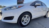 Used 2018 Ford Fiesta SE image 4