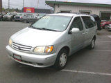 Used 2002 Toyota Sienna XLE image 3